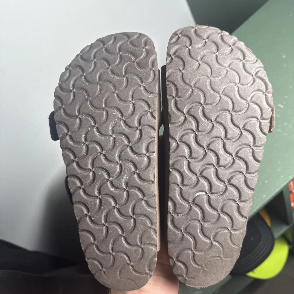 Birkenstocks Mocha Arizona Sandals -‎ Size 36/ L6, M4